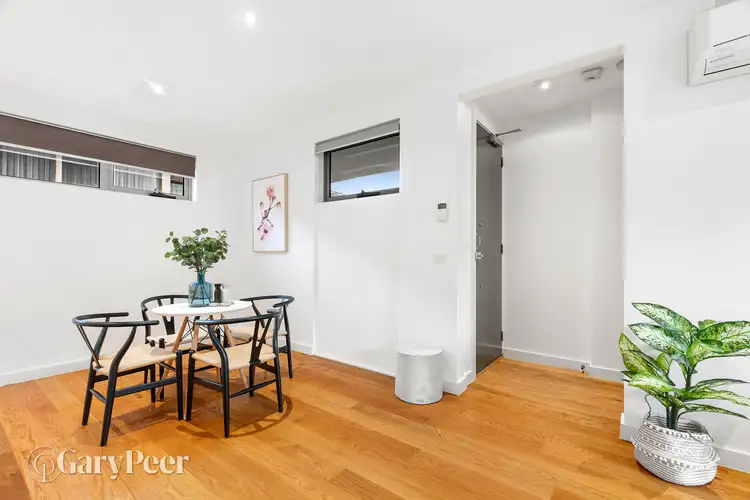 Fourth view of Homely apartment listing, 2/6 Nottage Street, St Kilda East VIC 3183