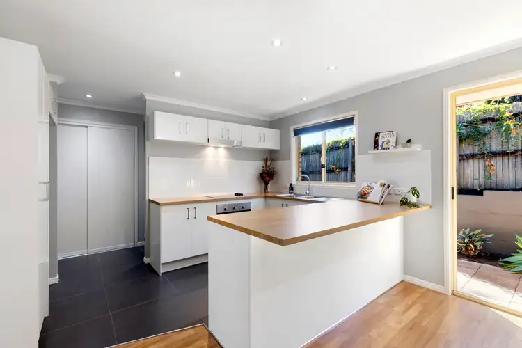 Fifth view of Homely unit listing, 2/88A Caloundra Road, Little Mountain QLD 4551