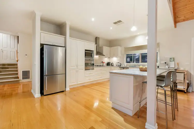 Sixth view of Homely house listing, 2 Loch Fyne Court, Sorrento VIC 3943