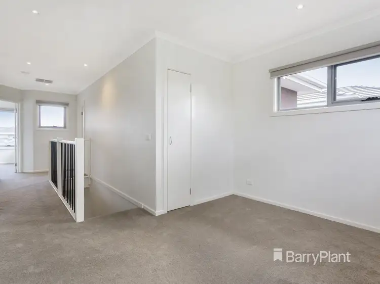 Fifth view of Homely townhouse listing, 18 Seacrest Place, Mount Martha VIC 3934