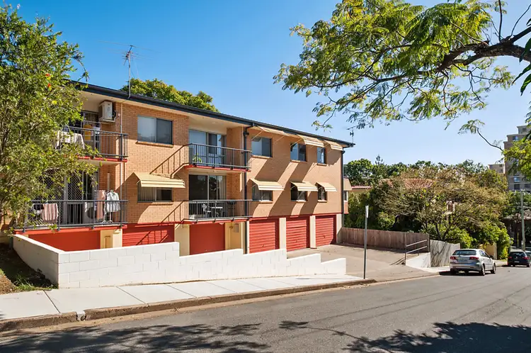 Main view of Homely unit listing, 2/44 Sisley Street, St Lucia QLD 4067