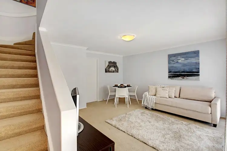 Second view of Homely unit listing, 21/7 Turnbull Court, Ringwood VIC 3134