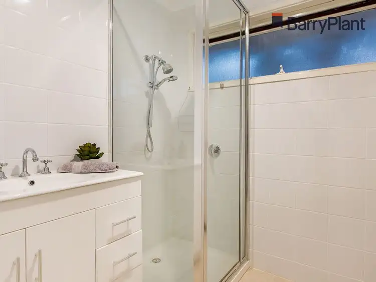 Sixth view of Homely unit listing, 2/3 Kuranga Court, Mornington VIC 3931