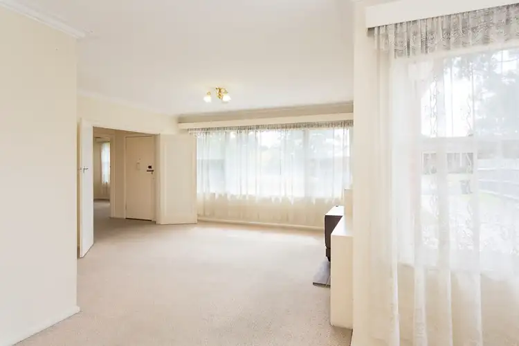 Fourth view of Homely house listing, 2 Biscayne Drive, Mount Waverley VIC 3149