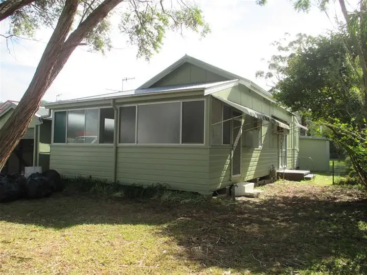 23 Bream Road, Ettalong Beach NSW 2257