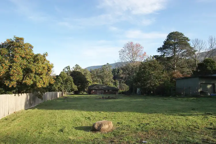 30 Surrey Road, Warburton VIC 3799