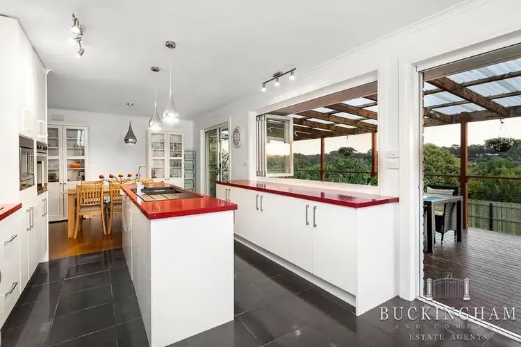 20 Warralong Avenue, Greensborough VIC 3088