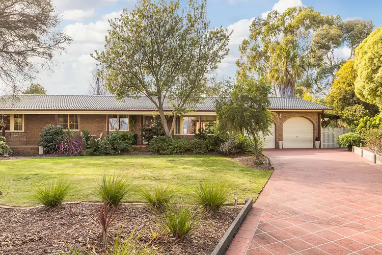 13 Gibb Place, Wanniassa ACT 2903