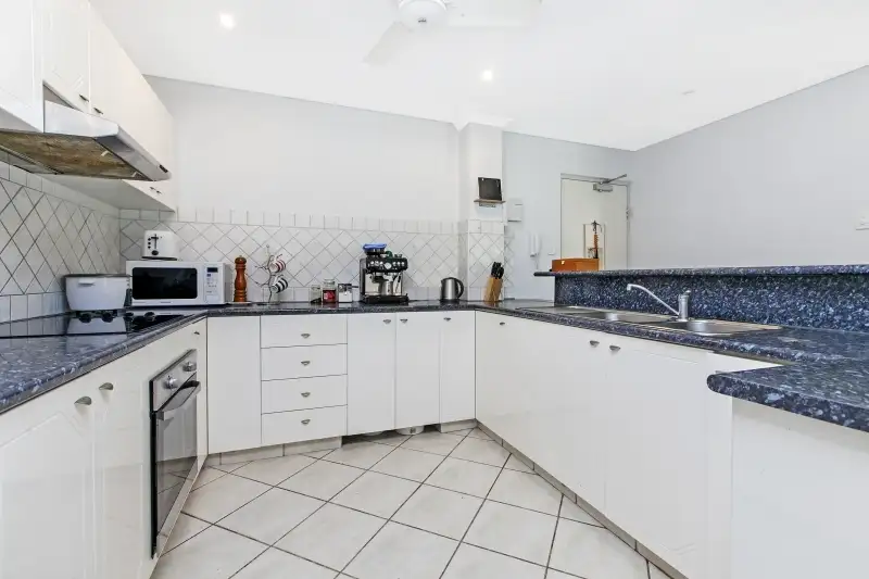 Main view of Homely unit listing, 2/126 Mitchell Street, Darwin NT 800