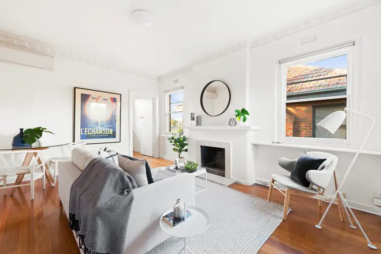 2/21 Ashleigh Road, Armadale VIC 3143