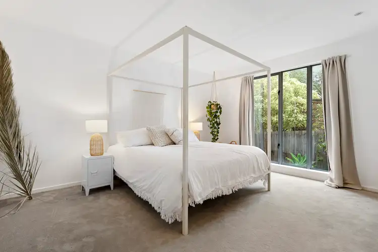 Fourth view of Homely apartment listing, 2/374 Dandenong Road, Caulfield North VIC 3161