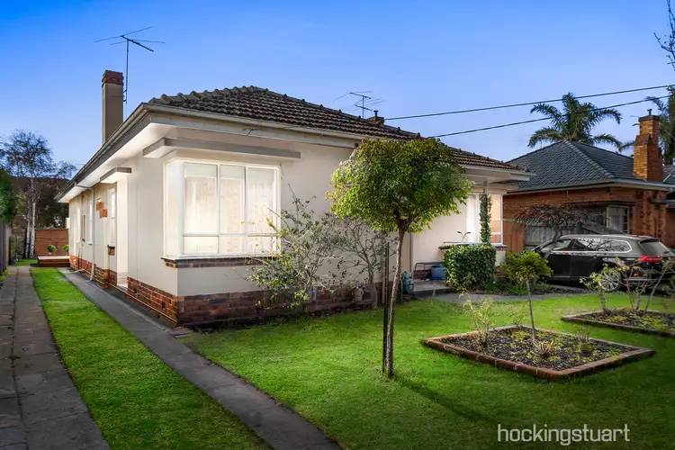 4A Raymond Grove, Caulfield South VIC 3162