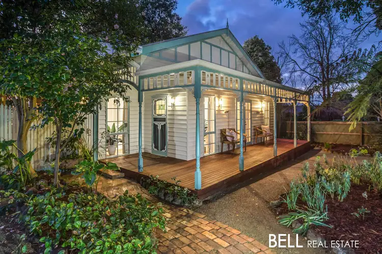 17 Trevallyn Close, Montrose VIC 3765