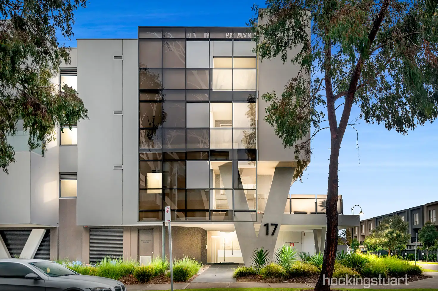 Main view of Homely unit listing, 23/17 Eucalyptus Drive, Maidstone VIC 3012