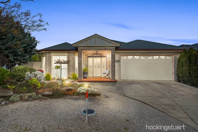 21 Diamond Drive, Werribee VIC 3030