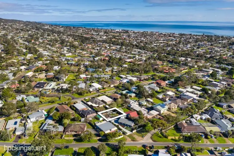 2/30 Catalina Avenue, Dromana VIC 3936