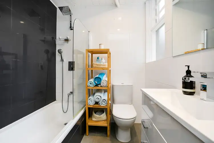 Fifth view of Homely apartment listing, 2/129 Queenscliff Road, Queenscliff NSW 2096