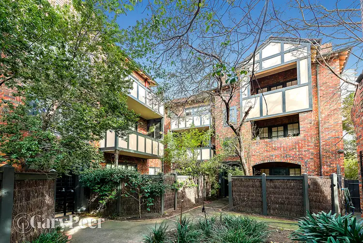 6/17 Charnwood Grove, St Kilda VIC 3182