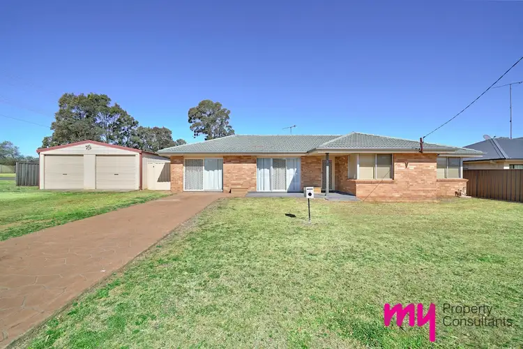 2 Bradbury Street, Tahmoor NSW 2573