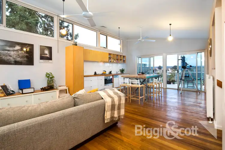 7A Seymour Crescent, Soldiers Hill VIC 3350