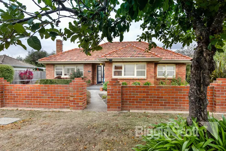 13 Collard Street, Newington VIC 3350
