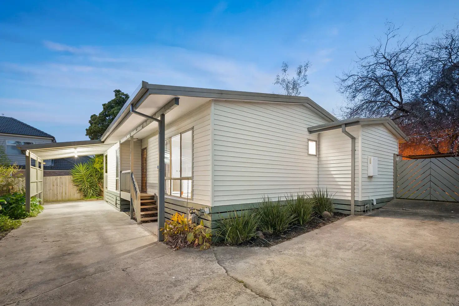 Main view of Homely unit listing, 2/25 Thurleigh Avenue, Croydon South VIC 3136