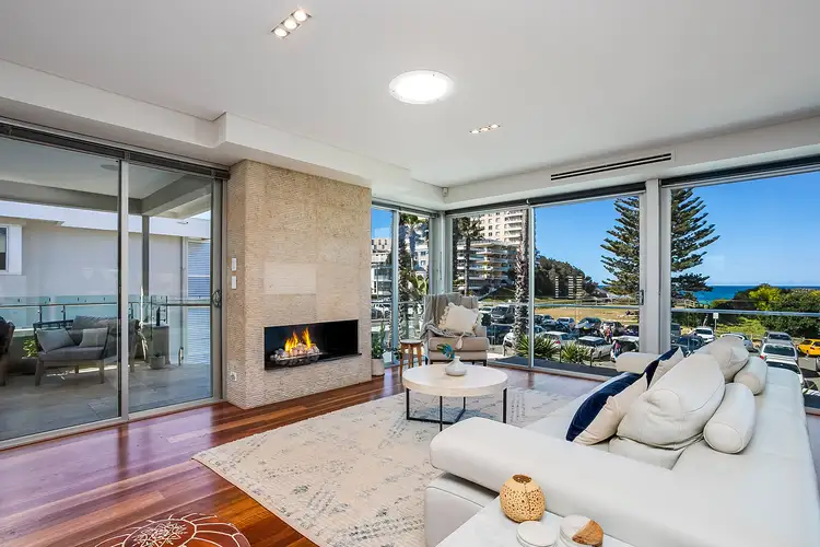 Fifth view of Homely house listing, 53 Ocean View Road, Freshwater NSW 2096