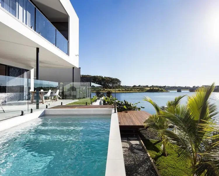 18 Langsford Crescent, Maroochydore QLD 4558