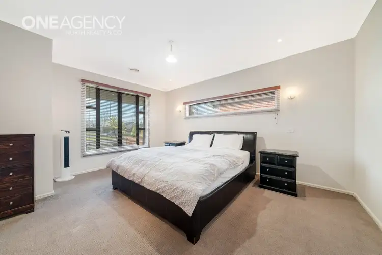 Second view of Homely house listing, 5 Tottenham Street, Craigieburn VIC 3064