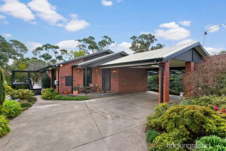 11 Moola Street, Black Hill VIC 3350