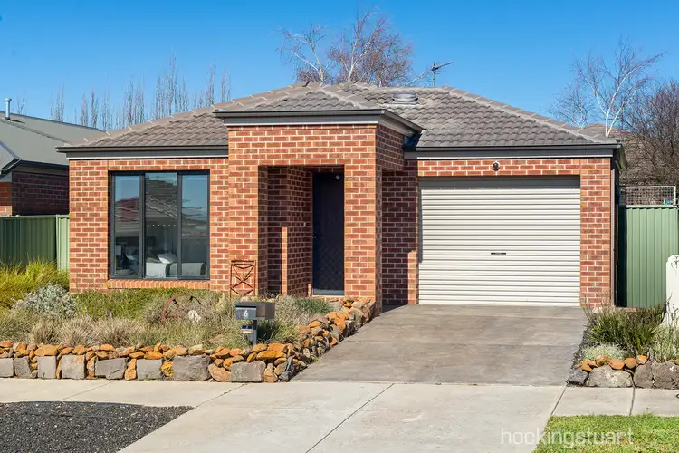 6 Waterside Close, Miners Rest VIC 3352