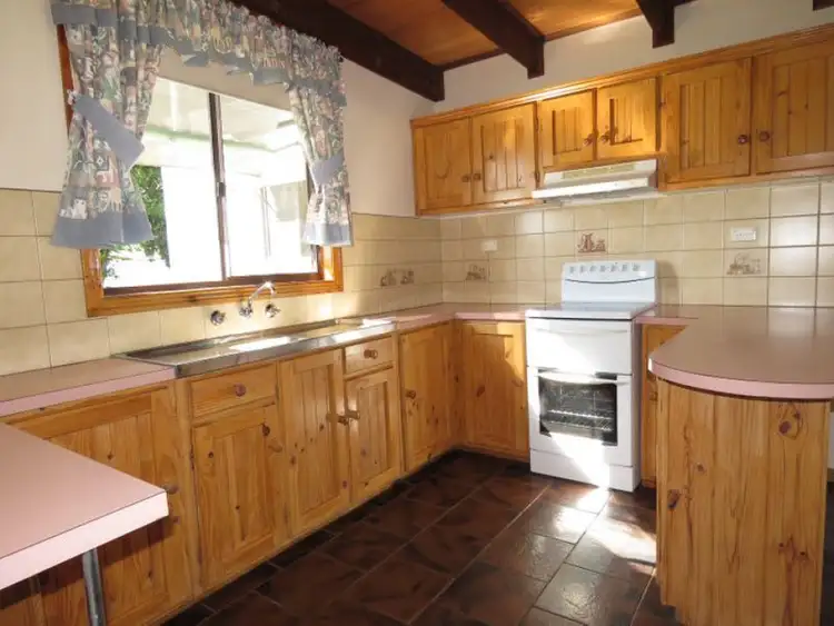 Fifth view of Homely house listing, 37 Leslie Street, Clunes VIC 3370