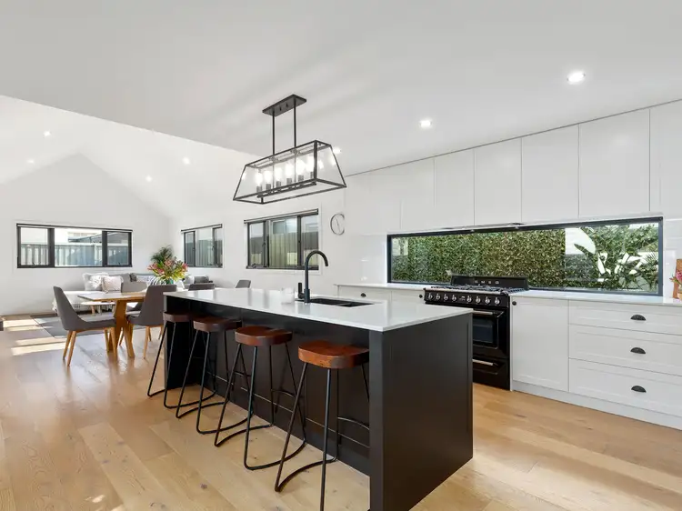 1 Cosy Avenue, Torquay VIC 3228