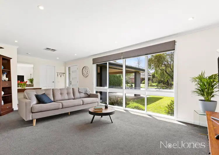 Second view of Homely house listing, 21 Wondalea Crescent, Wantirna VIC 3152