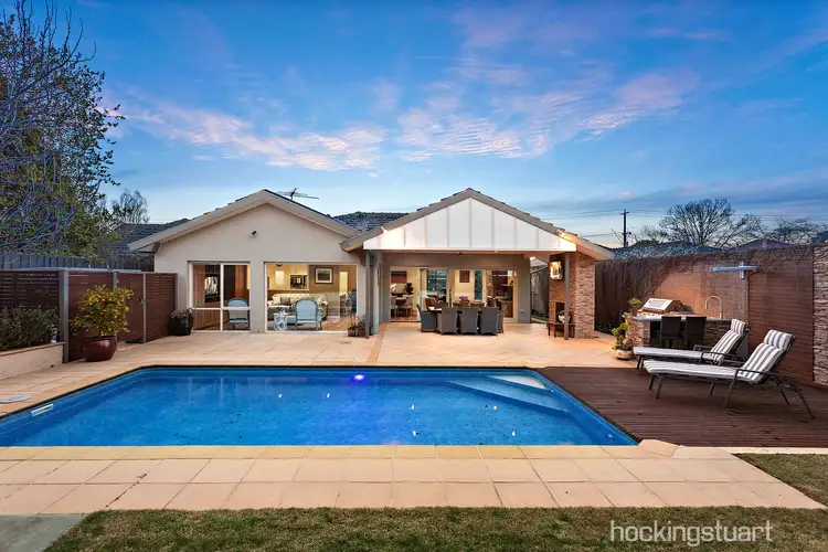 10 Mernda Avenue, Ashburton VIC 3147