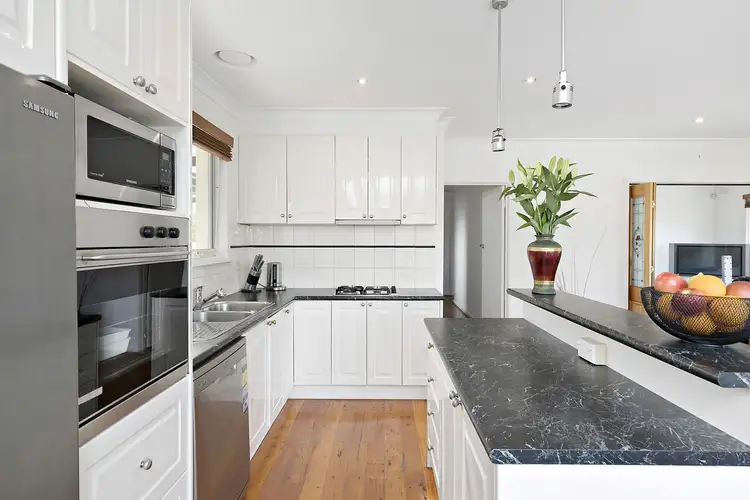 Fourth view of Homely house listing, 27 Greendale Road, Bentleigh East VIC 3165