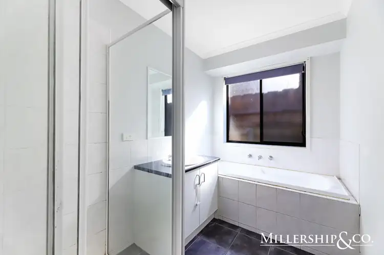 Sixth view of Homely house listing, 7 Shapiro Rise, South Morang VIC 3752
