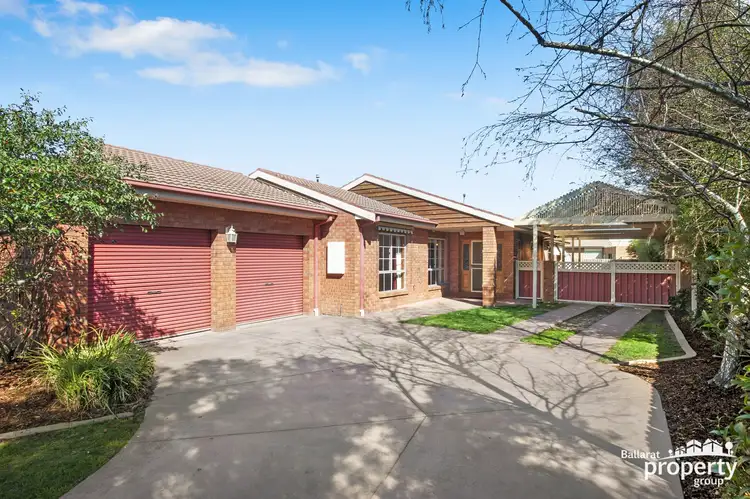 14 Shari Drive, Delacombe VIC 3356