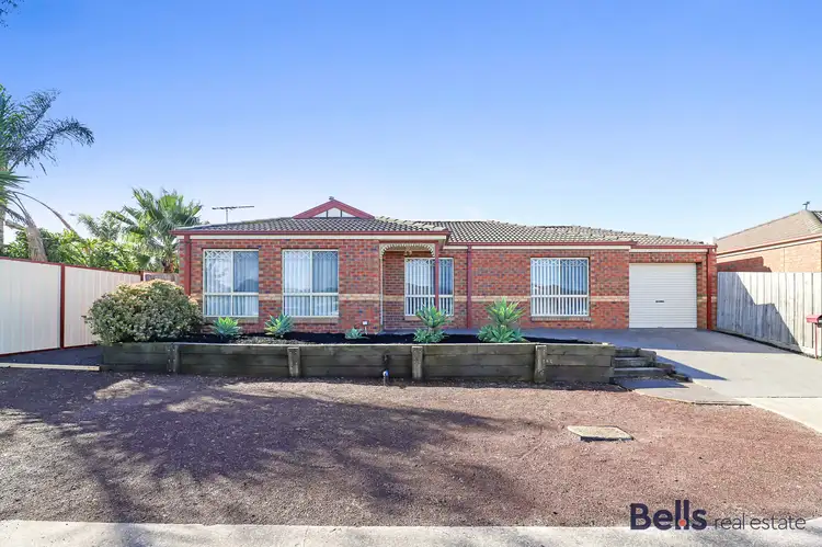 18 Currie Drive, Delahey VIC 3037
