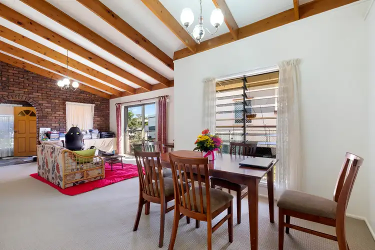 143 Landsborough Parade, Golden Beach QLD 4551
