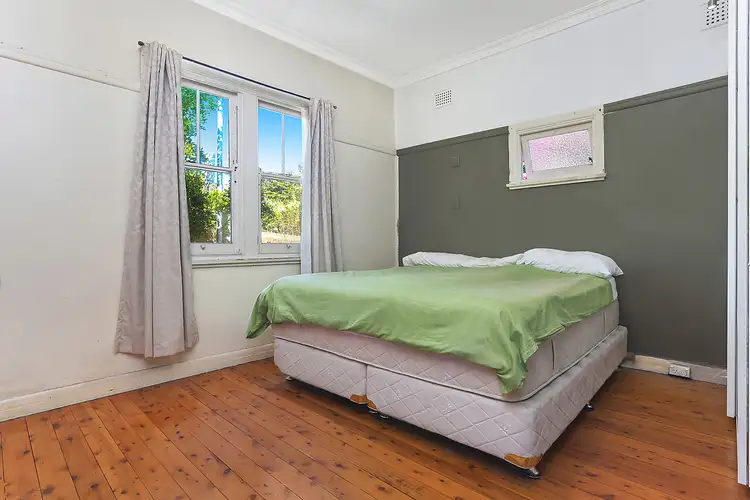 Fifth view of Homely house listing, 39 Edgeworth David Avenue, Waitara NSW 2077