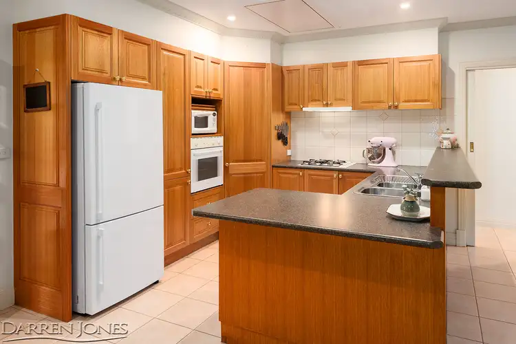 Third view of Homely unit listing, 2/11 Springfield Street, Briar Hill VIC 3088