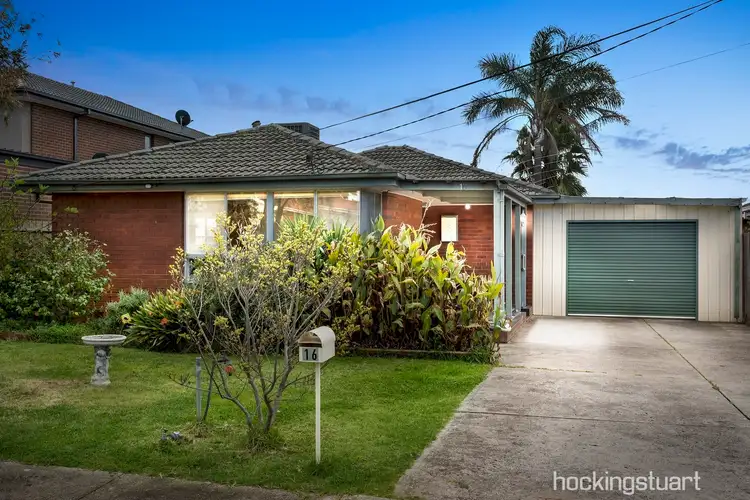 16 Frazer Avenue, Altona VIC 3018