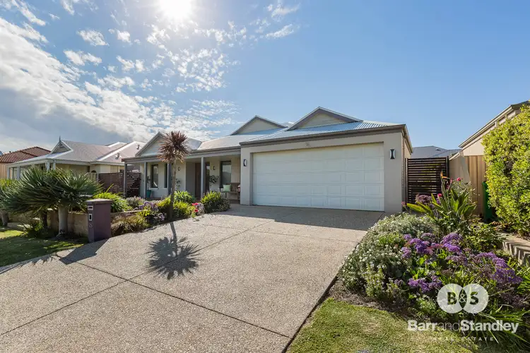 25 Naroona Drive, Dalyellup WA 6230