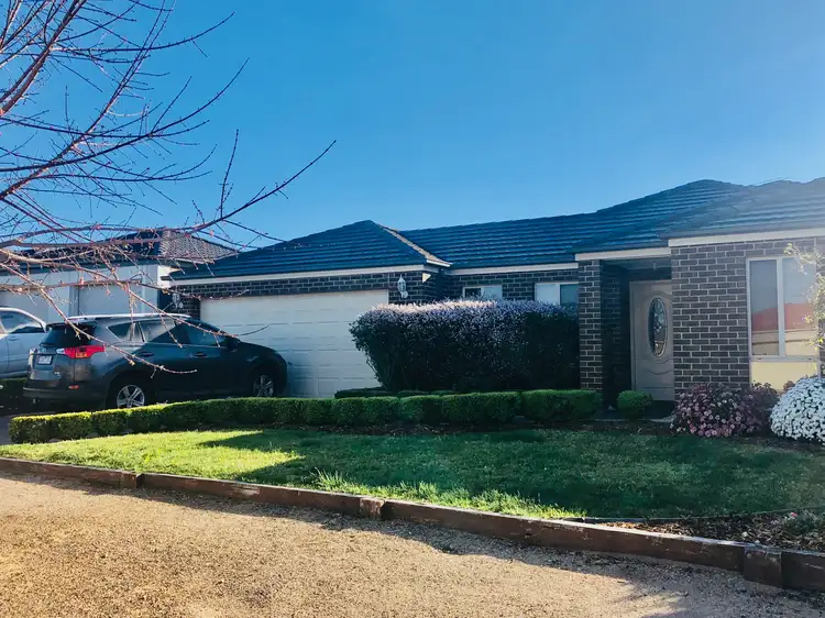 12 Thornhill Street, Melton West VIC 3337