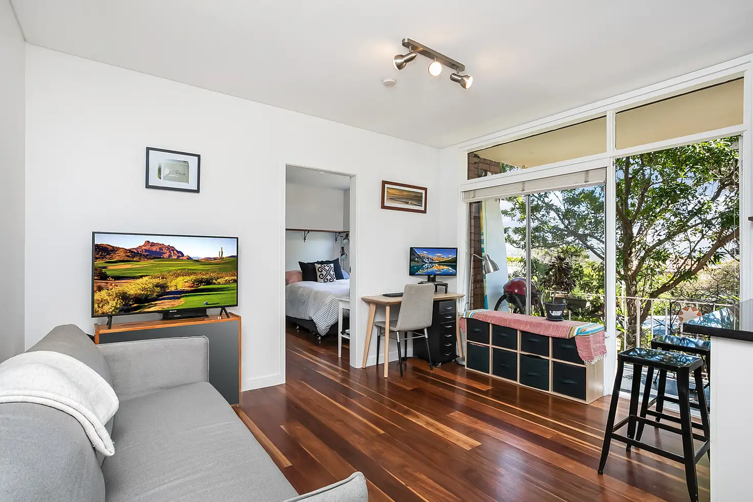 Main view of Homely apartment listing, 18/104 Crown Road, Queenscliff NSW 2096
