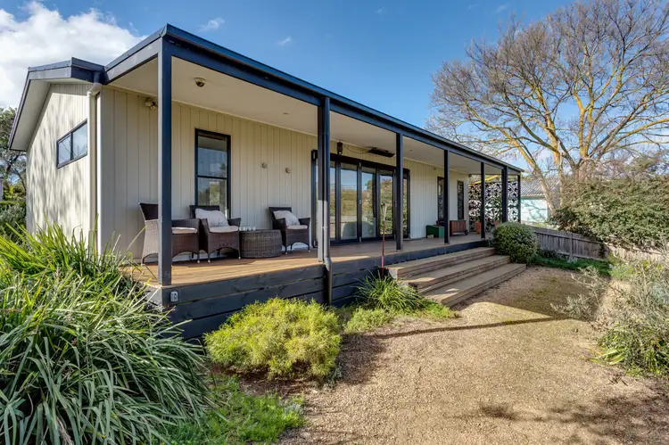 75 Weeroona Street, Rye VIC 3941