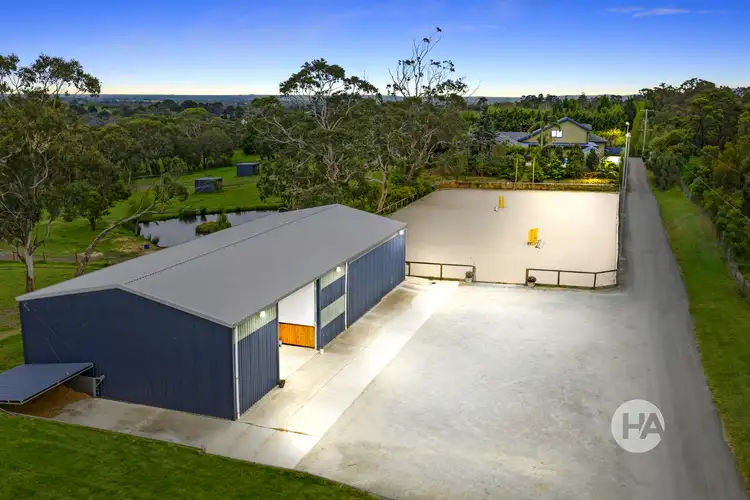 85 Roslyn Road, Cranbourne South VIC 3977