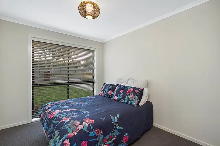 Sixth view of Homely house listing, 3 Silvan Court, Rowville VIC 3178