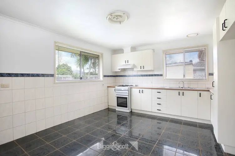 Fifth view of Homely house listing, 34 Clairmont Avenue, Cranbourne VIC 3977